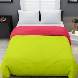 Comfowell Red & Green Geometric Heavy Winter 233 GSM Single Bed Quilt image 3