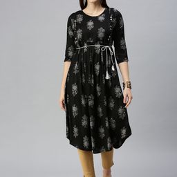 SHOWOFF Women Black Ethnic Motifs Printed Round Neck Three-Quarter Sleeves A-line Kurta-image-9