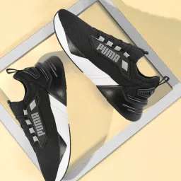 Retaliate 3 Running Shoes For Women-image-36