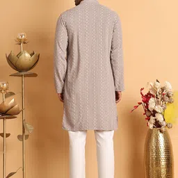 Jompers Men Embroidered Regular Sequinned Kurta with Pyjamas image 2