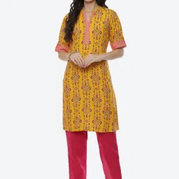 Rangriti Women Yellow Floral Printed Kurta-picture-26