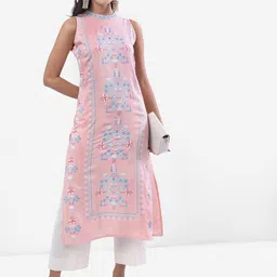 Vishudh Round Neck Floral Printed Straight Kurta-25