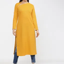 Vishudh Women Yellow Kurta-36