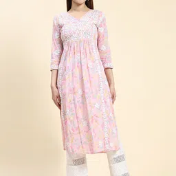HOUSE OF KARI Floral Embroidered Chikankari A-Line Kurta-picture-24