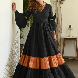 Ziva Fashion Bell Sleeves Tiered Fit & Flare Maxi Dress-picture-30