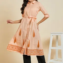 Sangria Floral Printed Shirt Collar Cotton Pathani Kurta-picture-58
