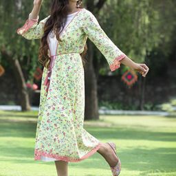 Juniper Women Green Floral Printed Flared Sleeves Kurta-image-87
