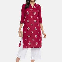 RANGMANCH BY PANTALOONS Women Red Ethnic Motifs Printed Mirror Work Kurta-image-24