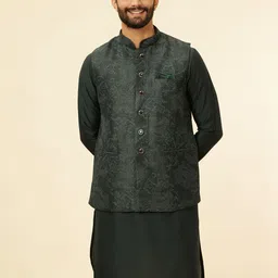 Manyavar Mandarin Collar Long Sleeves Regular Kurta With Pyjamas & Jacket-image-14