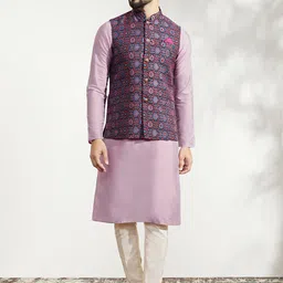 KISAH Mandarin Collar Regular Kurta with Trousers And Printed Nehru Jacket image 1