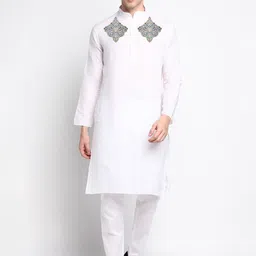 DEVOILER Ethnic Motifs Printed Regular Kurta With Pyjamas image 1
