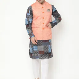 Hangup Men Black Printed Kurta with Churidar & Nehru Jacket-picture-18