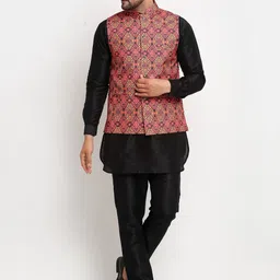 Benstoke Men Black Kurta with Pyjamas  & Printed Nehru Jacket-image-47
