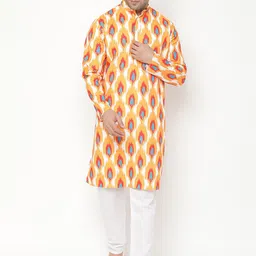 Hangup Men Orange Ethnic Motifs Printed Kurta with Pyjamas-10