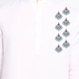 DEVOILER Ethnic Motifs Printed Regular Kurta With Pyjamas image 2