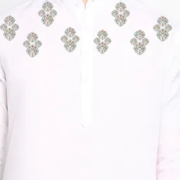 DEVOILER Ethnic Motifs Printed Mandarin Collar Regular Kurta With Pyjamas image 2