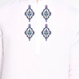 DEVOILER Ethnic Motifs Printed Regular Kurta With Trousers image 2