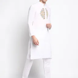 DEVOILER Ethnic Motifs Printed Regular Kurta With Pyjamas image 3