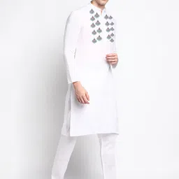 DEVOILER Ethnic Motifs Printed Regular Kurta with Pyjamas image 3