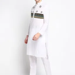 DEVOILER Ethnic Motifs Printed Band Collar Kurta with Pyjamas image 4