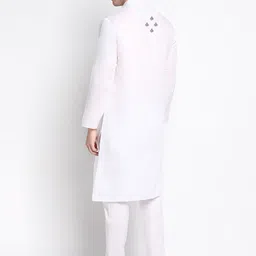 DEVOILER Ethnic Motifs Printed Regular Kurta With Pyjamas image 4