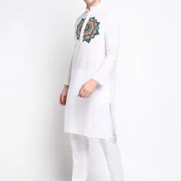 DEVOILER Ethnic Motifs Printed Regular Kurta with Pyjamas image 5