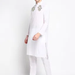 DEVOILER Ethnic Motifs Printed Regular Kurta with Pyjamas image 5