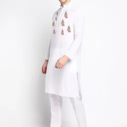 DEVOILER Ethnic Motifs Printed Regular Kurta With Pyjamas image 5