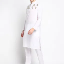DEVOILER Ethnic Motifs Printed Mandarin Collar Regular Kurta With Pyjamas image 5