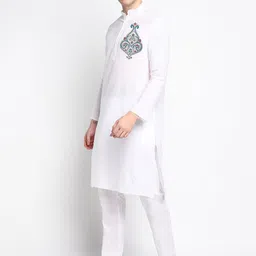 DEVOILER Ethnic Motifs Printed Regular Kurta With Pyjamas image 5