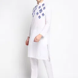 DEVOILER Ethnic Motifs Printed Regular Kurta With Pyjamas image 5