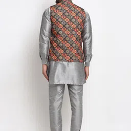 Benstoke Men Grey Dupion Silk Kurta & Pyjamas with Nehru Jacket image 3