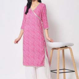 Vastralay Striped Mirror Work Straight Angrakha Kurta-picture-19