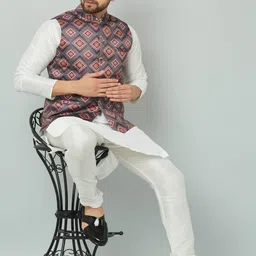 Kaifoo Men White & Grey Printed Kurta with Pyjamas & Nehru Jacket image 2