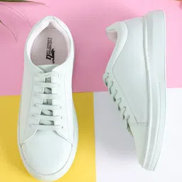 The Indian Garage Co Men Comfort Insole Basics Sneakers-image-37