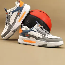 JQR Men SIGNATURE Colourblocked Signature Lightweight Sneakers-image-60