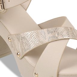 Mochi Textured Cross Strap Platform Heels With Buckle Closure image 2