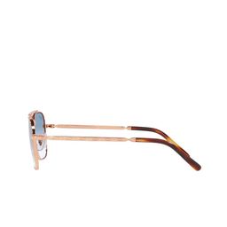 Ray-Ban Unisex Wayfarer Sunglasses with UV Protected Lens image 3