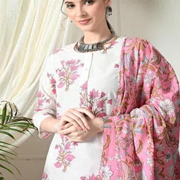 TOP 30 Women Printed Regular Kurta with Trousers & With Dupatta-41