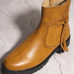 El Paso Women Tan Brown Flat Boots-image-70
