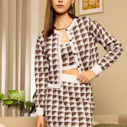 Berrylush Brown Printed Round Neck Top And Skirt With Sweater-31