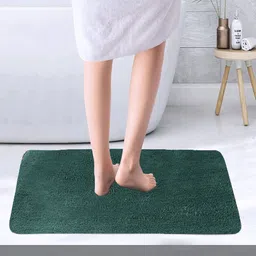 LUXEHOME INTERNATIONAL Green Solid Rectangular Anti-Skid Doormat-1