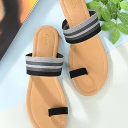 PANAHI Colourblocked One Toe Flats-24