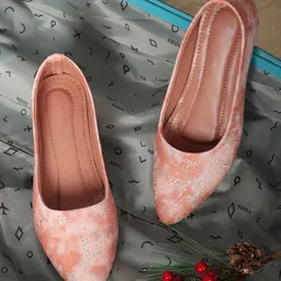 FEET RUNNER Textured Pointed Toe Ballerinas-picture-19