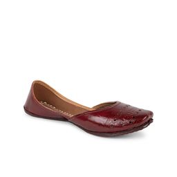 Ta Chic Textured Leather Square Toe Mojaris With Laser Cuts-17