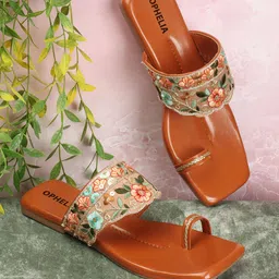 OPHELIA Ethnic Embellished One Toe Flats-31