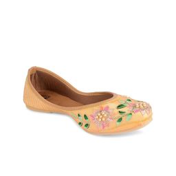DESI COLOUR Women Embellished Ethnic Mojaris-10