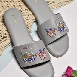 SHRIVAS BY ARCHITA MEHTA Embellished Open Toe Flats-29