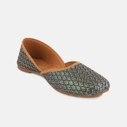 Anouk Printed Round Toe Mojaris image 4