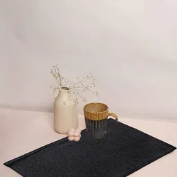Lushomes Black 8 Pieces Rectangular Table Placemats image 5